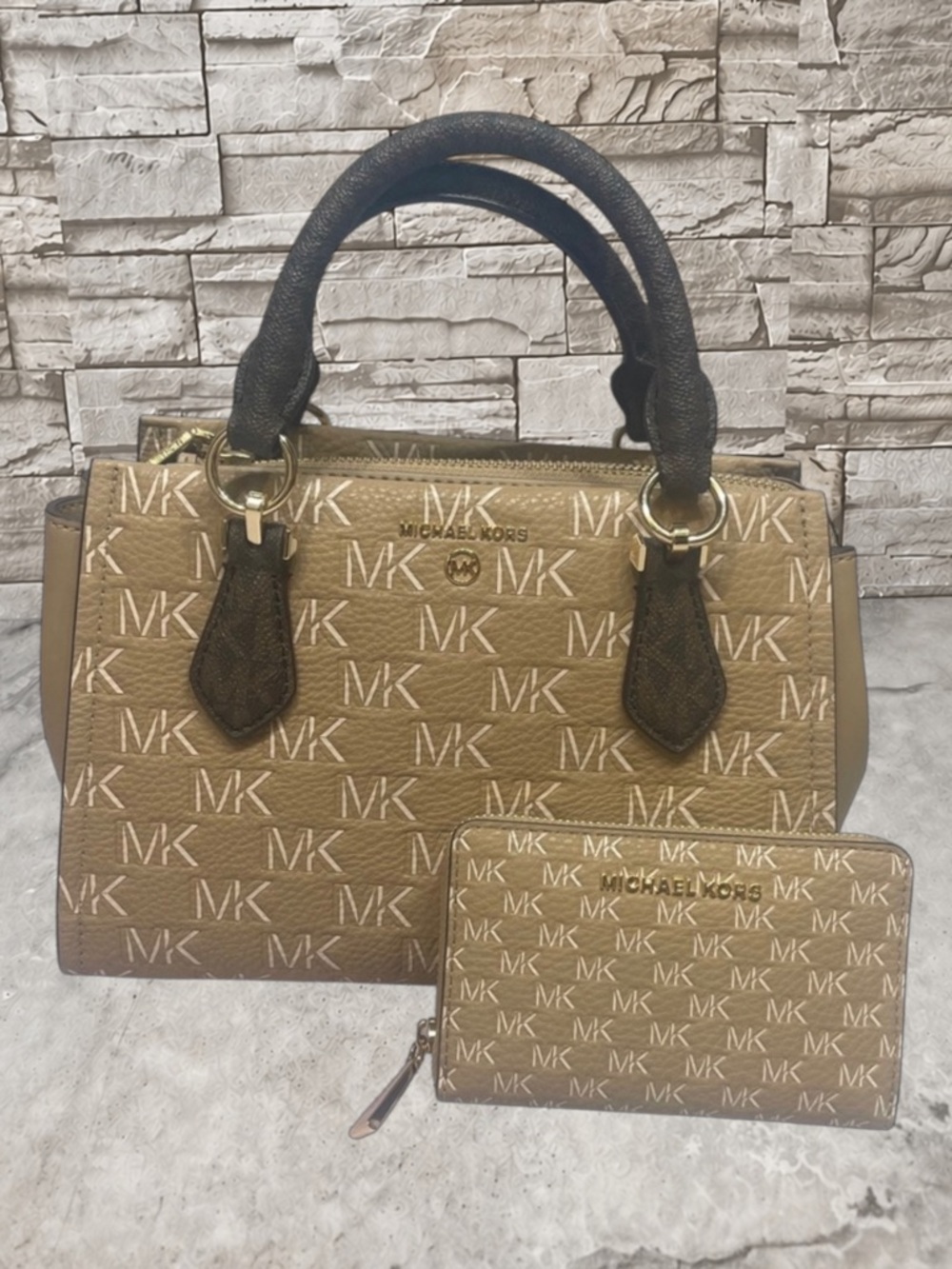 Michael Kors Marilyn Small Satchel & Matching Wallet MK Logo Camel Brown 
Tan